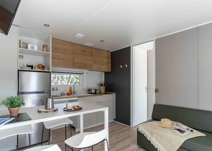 Slow Village Kamp alanı 3*